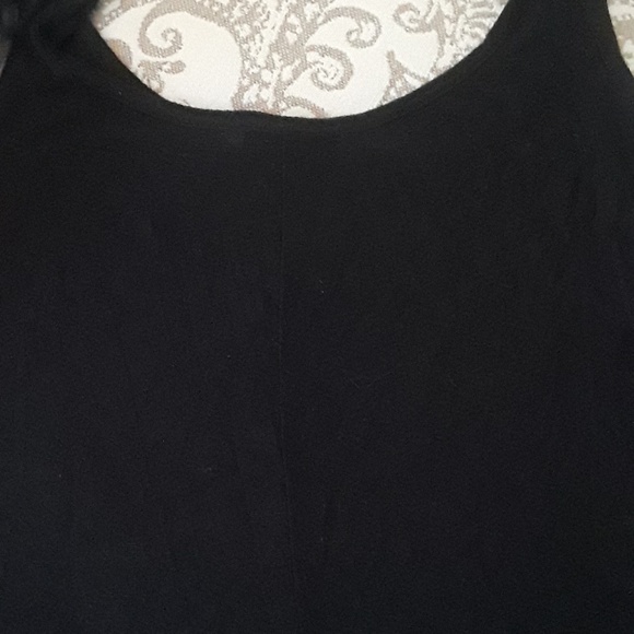 High-Low Tank Top - Picture 4 of 4